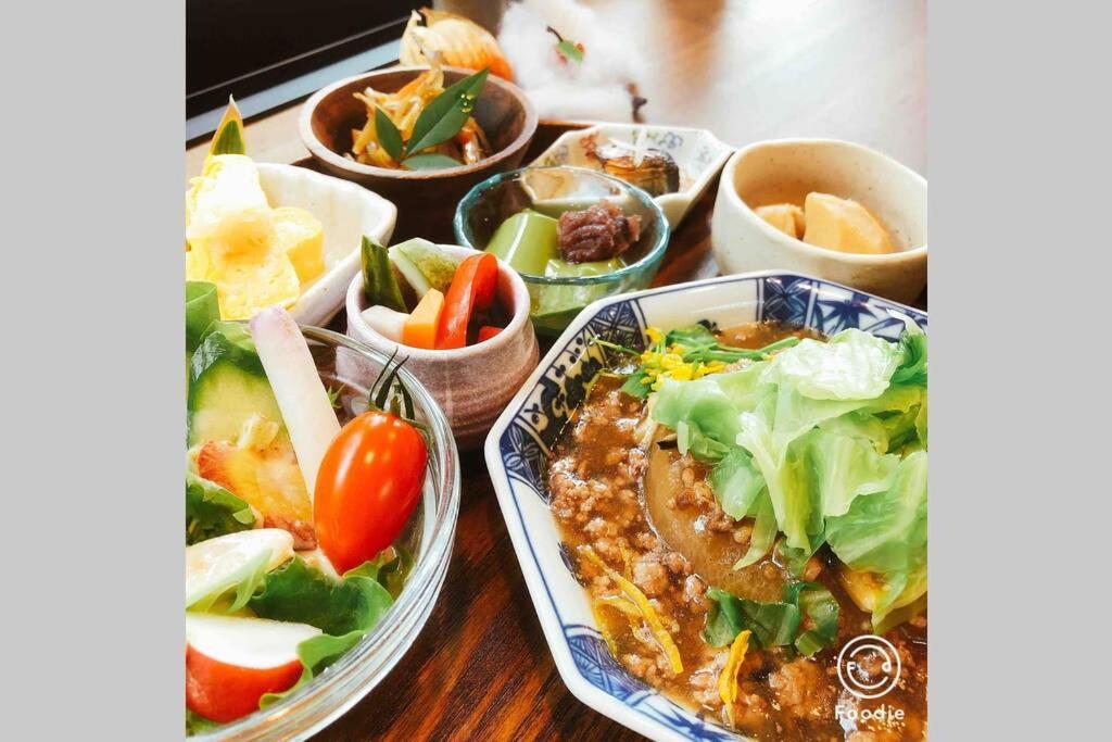 ゲストハウス+カフェわ　１日１組限定！ 築１００年の農家の古民家で宿泊体験、薪でお風呂沸かせます。焚き火もできます。 Kannami Esterno foto